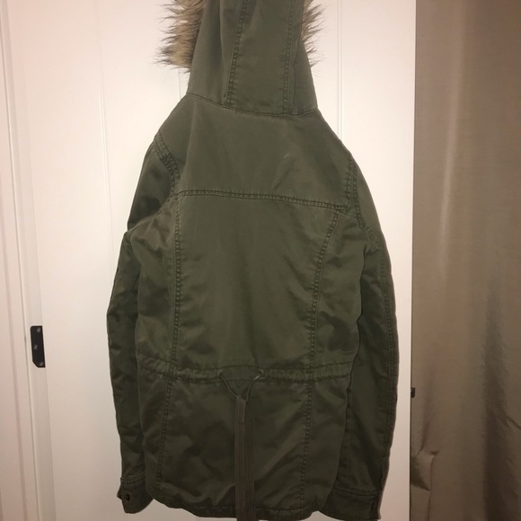 Hooded Abecrombie & Fitch Military Green Winter Jacket (L) - Picture 5 of 6